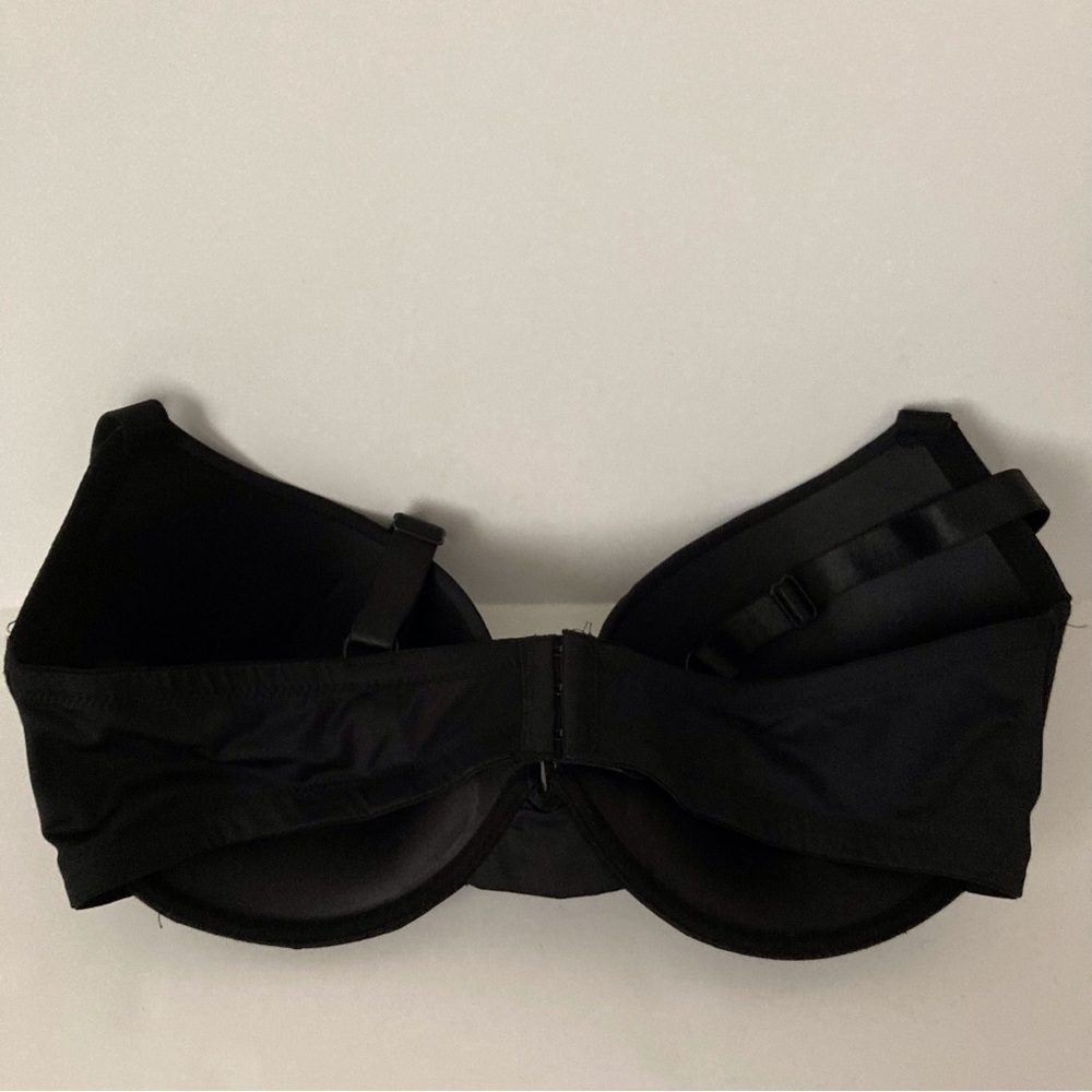 KMart Black Bra | Size 40DD - Picture 2 of 4
